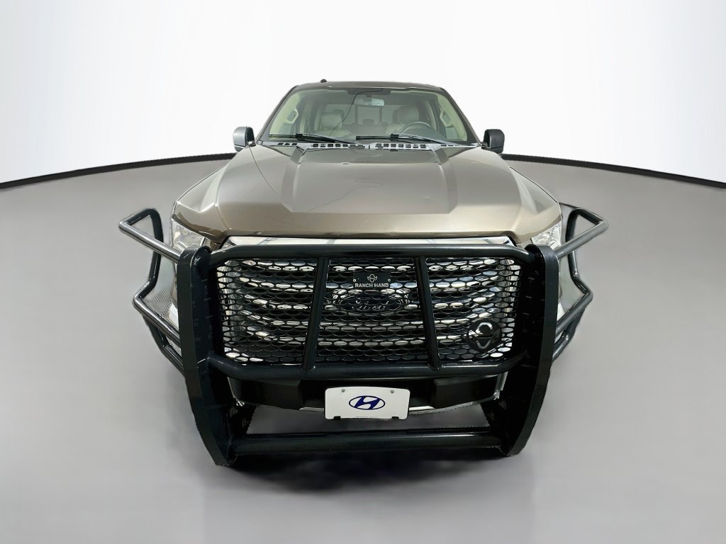 Used 2016 Ford F150 XLT w/ Equipment Group 302A Luxury RWD image 2
