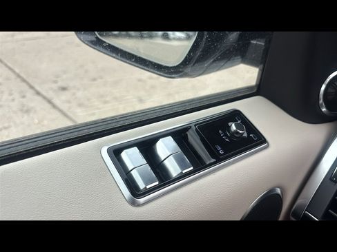 Used 2021 Land Rover Range Rover Sport HSE Silver Edition image 8