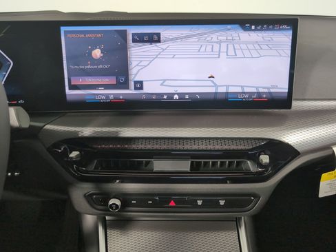 Used 2026 BMW 330i xDrive Sedan w/ Premium Package image 22