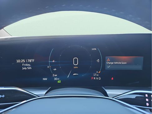 New 2024 Cadillac Lyriq Luxury RWD image 26
