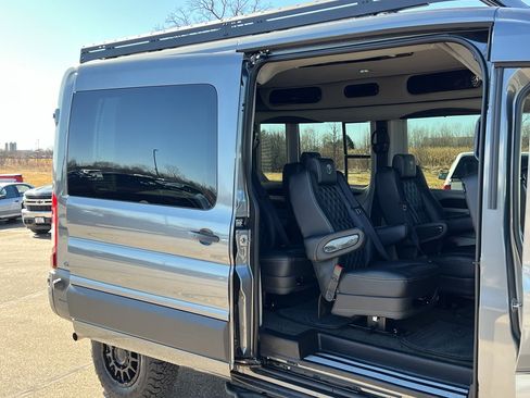 New 2026 Ford Transit 250 148 Medium Roof Extended AWD image 32