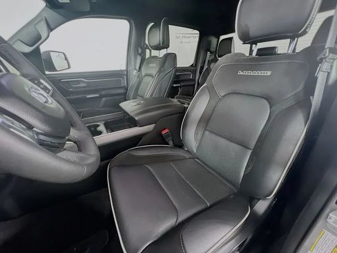 Used 2025 RAM 1500 Laramie AWD/4WD image 22