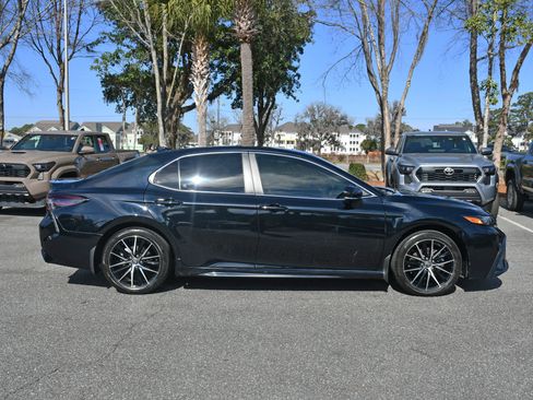 Certified 2024 Toyota Camry SE image 5