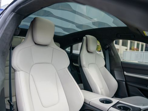 Certified 2024 Porsche Taycan GTS AWD/4WD image 27