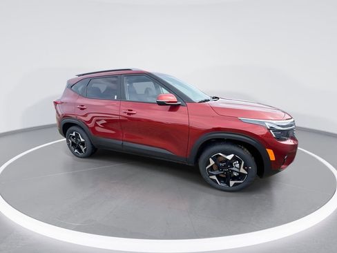 New 2026 Kia Seltos S image 2