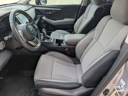 Certified 2025 Subaru Outback Premium w/ Popular Package #1A AWD/4WD image 8