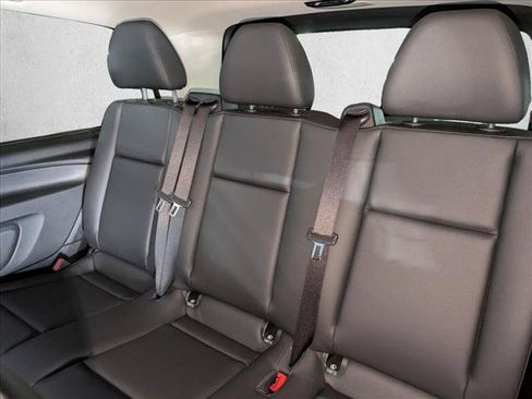 Used 2023 Mercedes-Benz Metris Passenger image 19