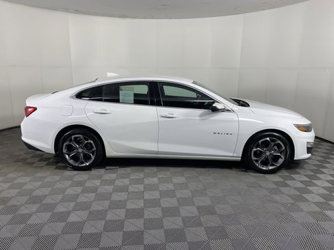 Used 2024 Chevrolet Malibu LT image 6