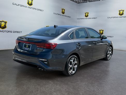 Used 2021 Kia Forte LXS FWD image 5