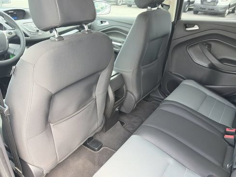 Used 2016 Ford Escape SE FWD image 20