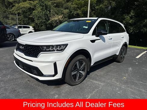Certified 2023 Kia Sorento EX FWD image 9