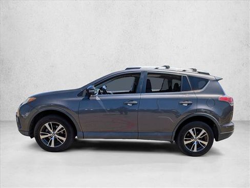 Used 2016 Toyota RAV4 XLE FWD image 8