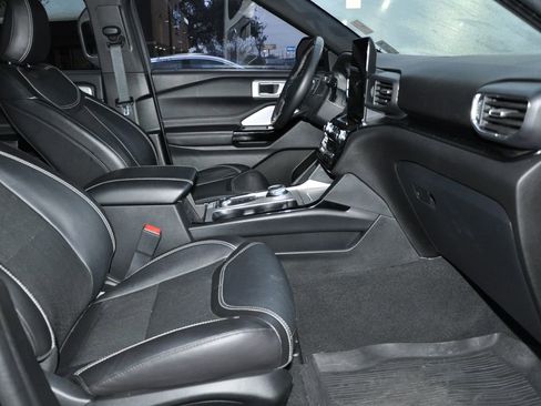 Used 2023 Ford Explorer ST w/ Equipment Group 401A image 16