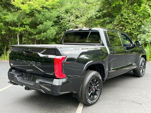Certified 2025 Toyota Tundra Platinum w/ TRD Off-Road Package AWD/4WD image 5