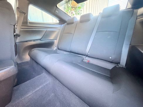 Used 2020 Honda Civic EX image 17
