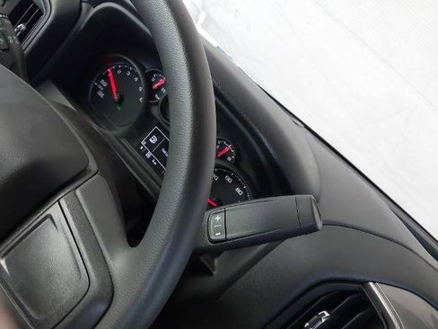 New 2026 Chevrolet Silverado 1500 W/T w/ WT Value Package AWD/4WD image 22