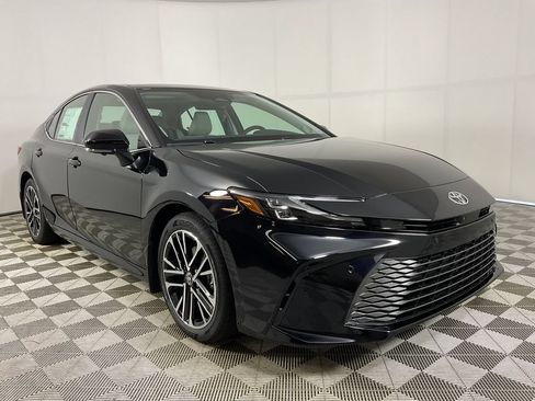 New 2026 Toyota Camry XLE FWD image 1