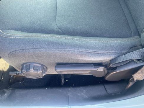 Used 2024 Jeep Wrangler Unlimited image 18