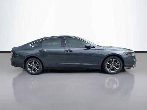 Used 2023 Honda Accord EX image 2