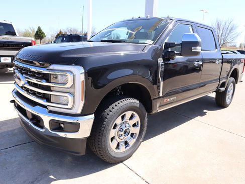 New 2026 Ford F250 King Ranch w/ Chrome Package AWD/4WD image 12
