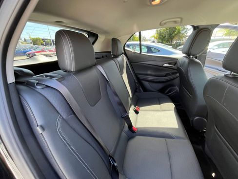 Used 2025 Buick Encore GX Preferred image 27