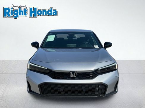 Used 2025 Honda Civic Sport image 5