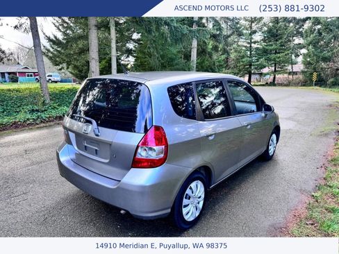 Used 2008 Honda Fit image 5