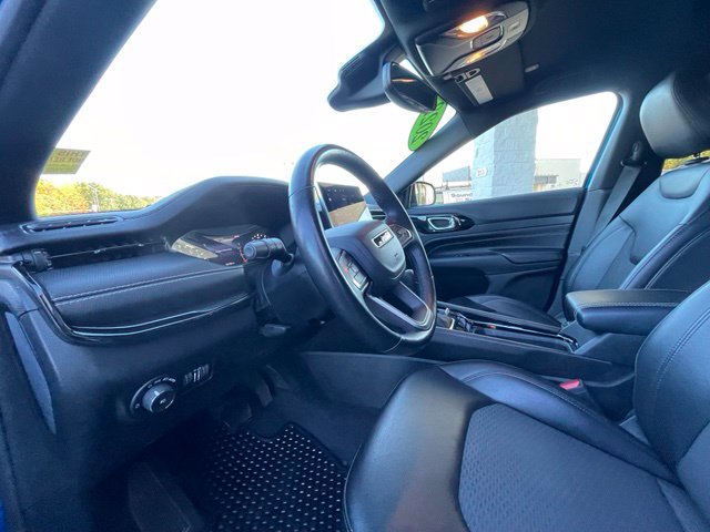Used 2022 Jeep Compass Latitude w/ Convenience Group AWD/4WD image 11