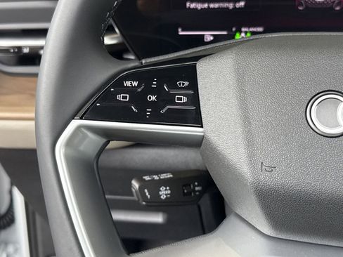 Used 2025 Audi Q5 Prestige image 16