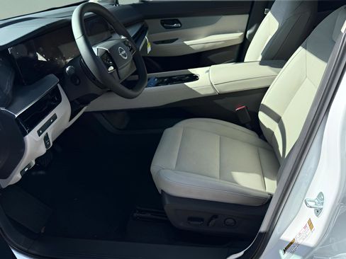 New 2026 Nissan Murano SL image 11