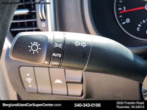 Used 2021 Kia Sportage LX FWD image 33