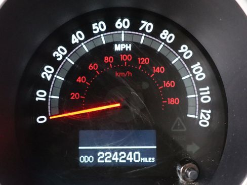 Used 2011 Toyota Sequoia Platinum image 47