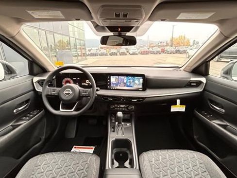 New 2026 Nissan Kicks SV w/ SV Premium Package image 10