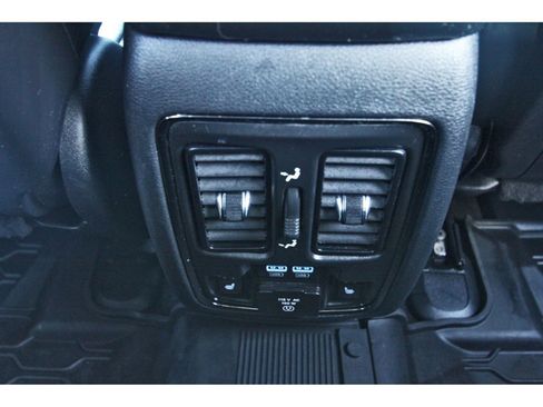 Used 2020 Dodge Durango GT image 16