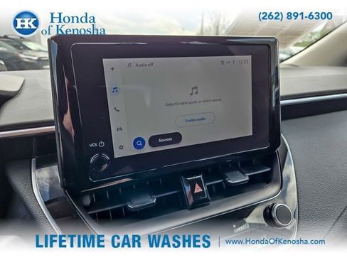 Used 2024 Toyota Corolla LE FWD image 15