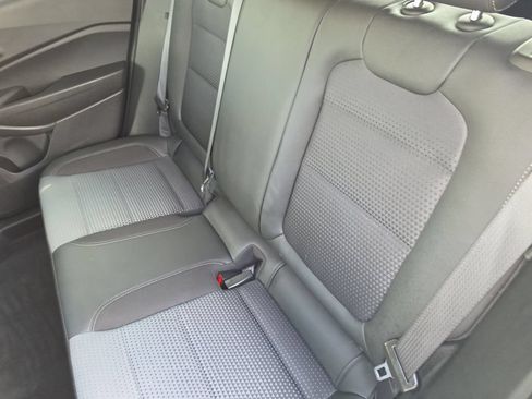 Used 2024 Chevrolet Trax LT w/ Driver Confidence Package FWD image 16