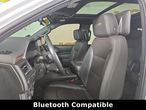Used 2024 Chevrolet Tahoe High Country w/ Advanced Technology Package AWD/4WD image 11