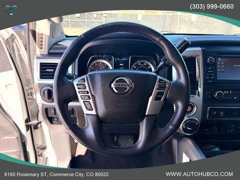 Used 2017 Nissan Titan PRO-4X image 15