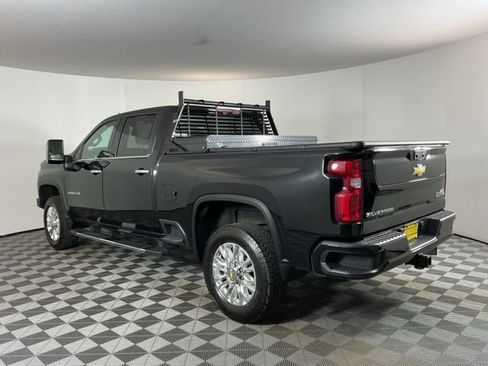 Used 2022 Chevrolet Silverado 3500 High Country w/ Z71 Off-Road Package AWD/4WD image 6