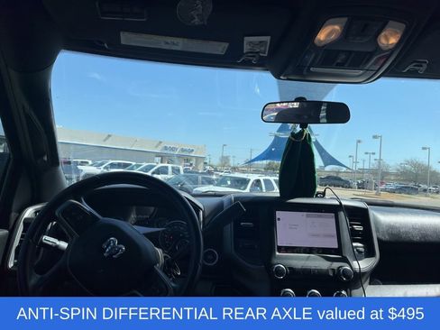 Used 2024 RAM 2500 Tradesman w/ Chrome Appearance Group image 7