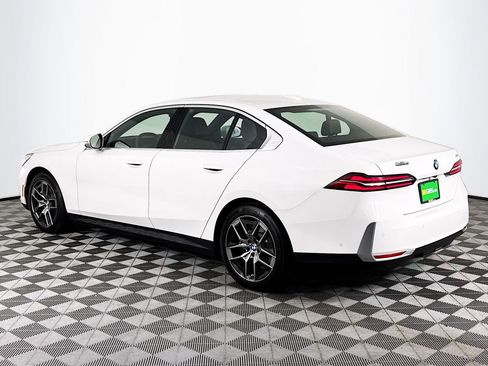 Used 2026 BMW 530i w/ Premium Package RWD image 6