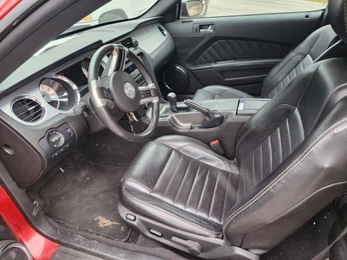 Used 2010 Ford Mustang V6 Coupe image 8