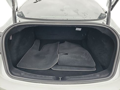 Used 2024 Tesla Model 3 Long Range AWD/4WD image 27