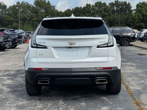 Used 2023 Cadillac XT4 Sport w/ Cold Weather Package AWD/4WD image 6
