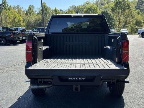 New 2025 Toyota Tacoma SR5 image 13