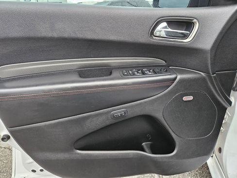 Used 2018 Dodge Durango R/T w/ Technology Group AWD/4WD image 14
