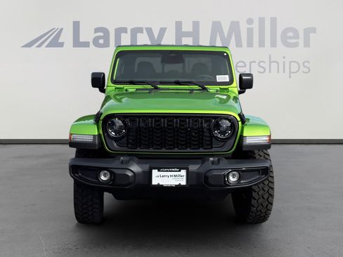 New 2026 Jeep Gladiator Willys image 8