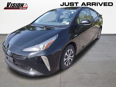 Used 2019 Toyota Prius XLE AWD/4WD image 1
