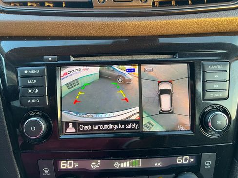 Used 2020 Nissan Rogue SL image 53