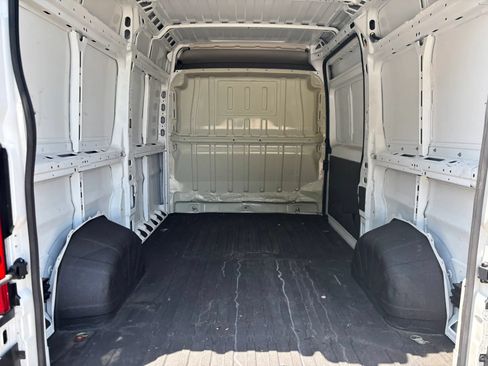 Used 2020 RAM ProMaster 1500 w/ Premium Appearance Group FWD image 14